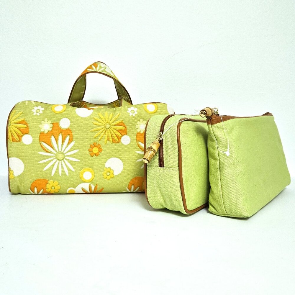 Share 3 Piece Wrap-Around Toiletry Bag Set w/Hanging Makeup Bag